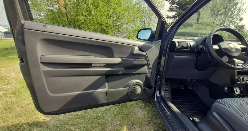 Volkswagen Fox cena 7500 przebieg: 236574, rok produkcji 2005 z Tczew małe 562